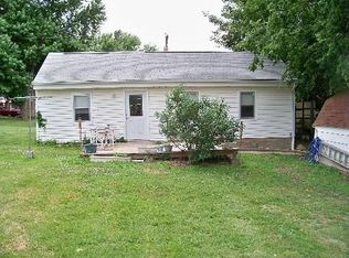 608 Walnut St, Valley Falls, KS 66088