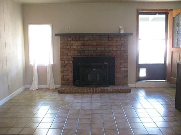4th image of 214 County Road 594