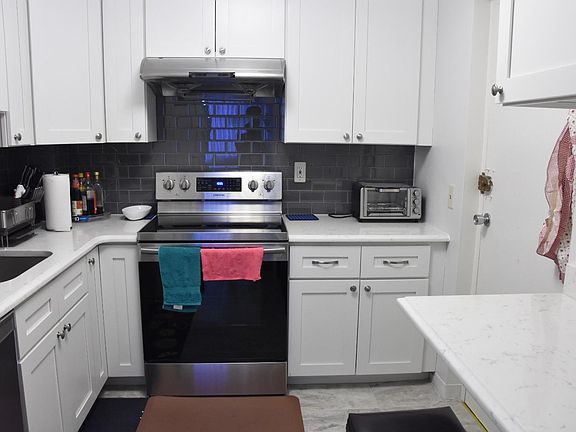 2nd image of 269 Harvard St APT 24