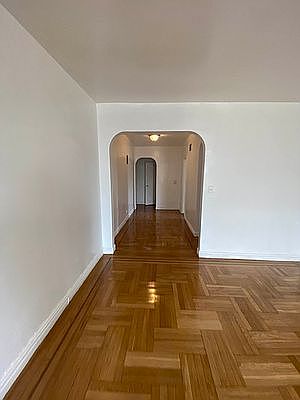 5th image of 1491 Watson Ave #5J