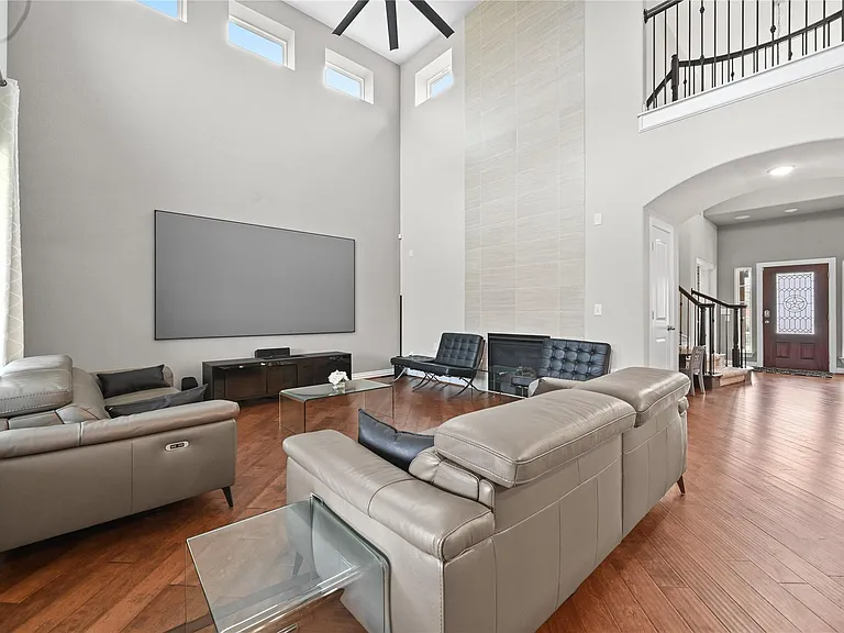 311 Tangerine Dr — Photo 8