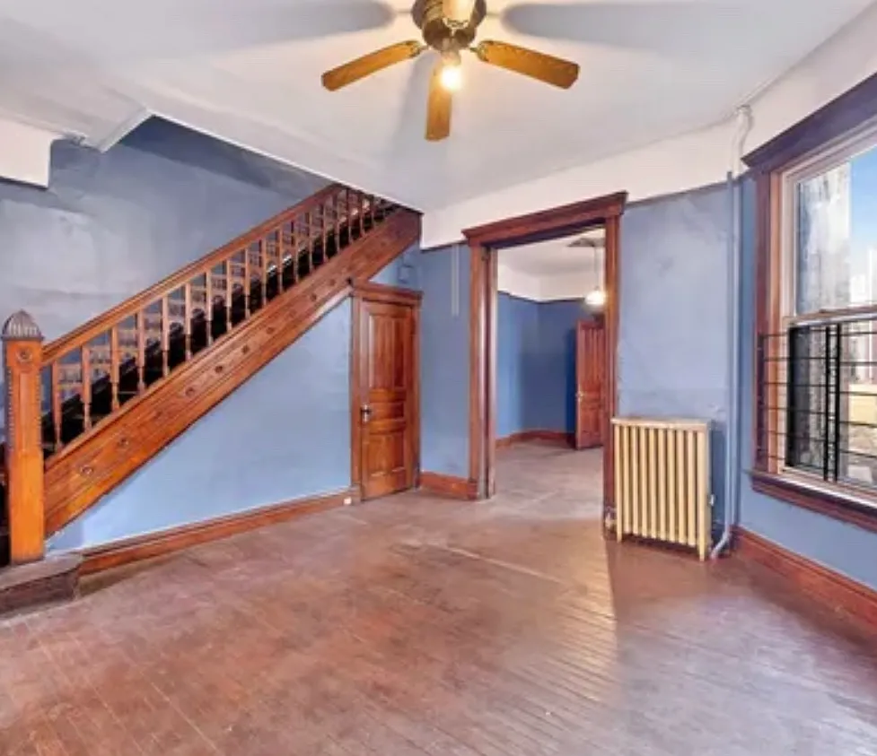 4 bed, 2000 sqft, $2,100 — Photo 4