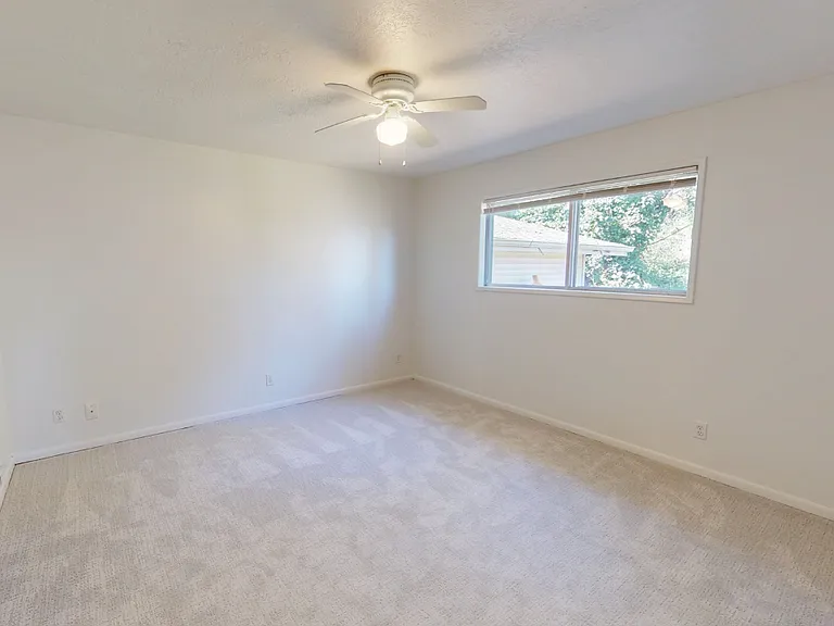 2145 Webb St — Photo 31