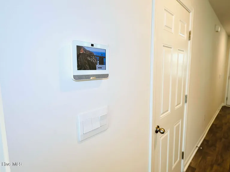 2109 Gracie Ln — Photo 26