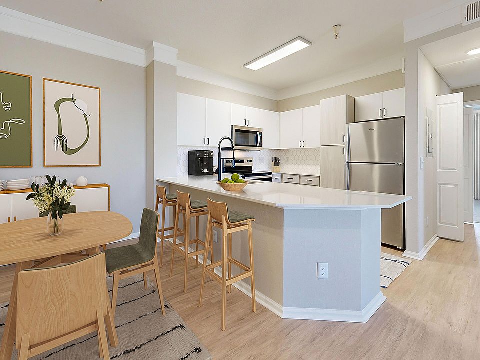 Newly Renovated Kitchen with Quartz Countertops