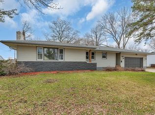 203 Pomeroy Ave S, Paynesville, MN 56362
