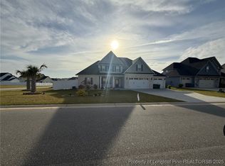 4905 McKinnon Farm Rd, Fayetteville, NC 28304