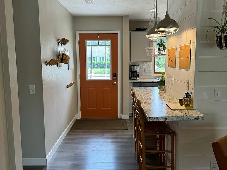 5320 Oak Crest Pl — Photo 12