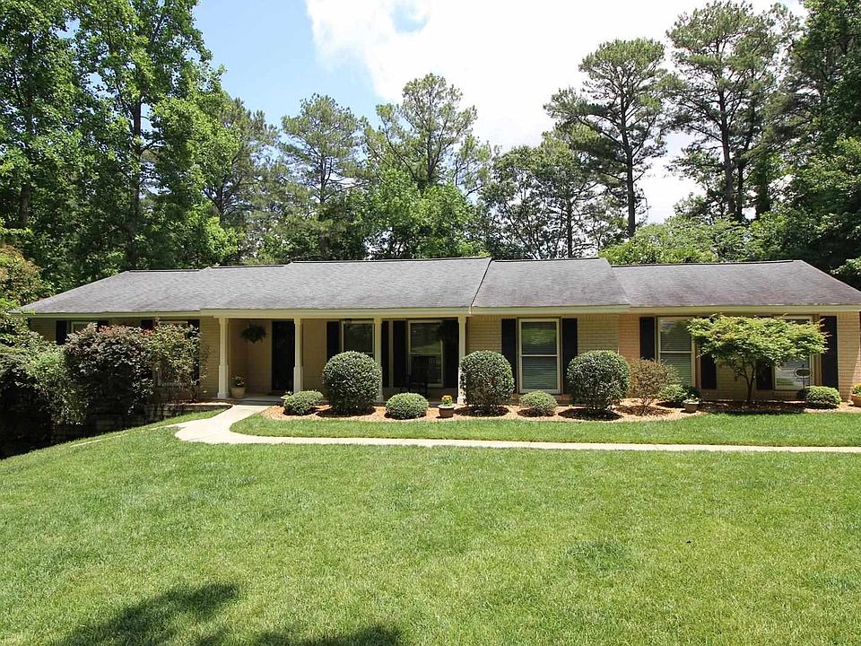 1st image of 2294 Sussex Ct