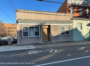 125 fulton street deals staten island ny