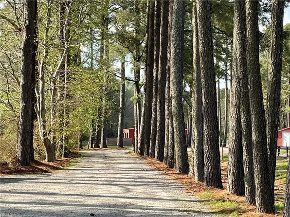 1624 N Muddy Creek Rd, Virginia Beach, VA 23456