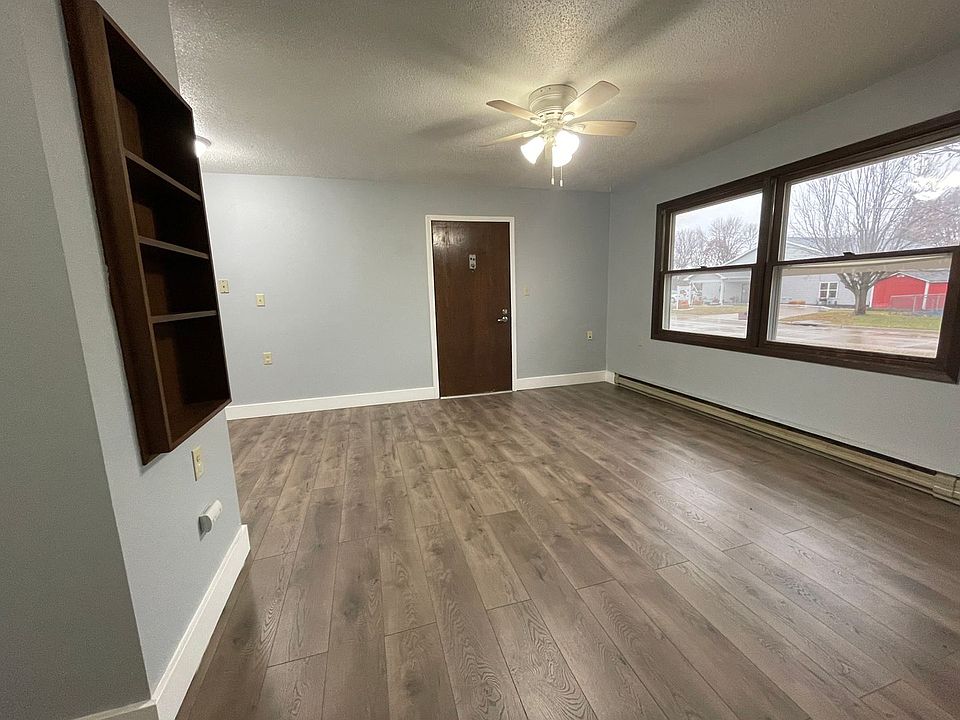 220320 Wilhelm St Apartment Rentals Conrad, IA Zillow