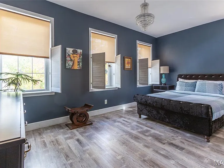 908 Hickory St — Photo 12