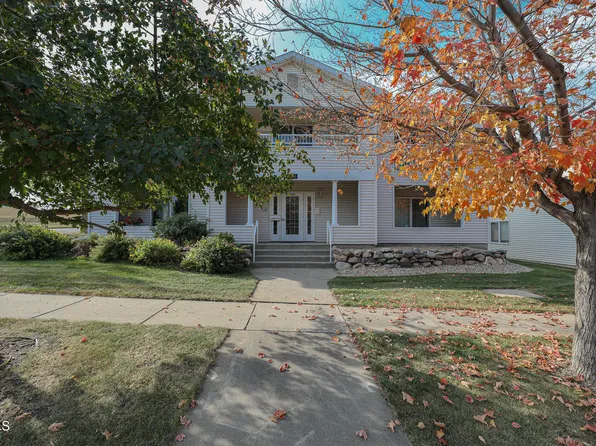 1904 N 16th St Unit 2, Bismarck, ND 58501