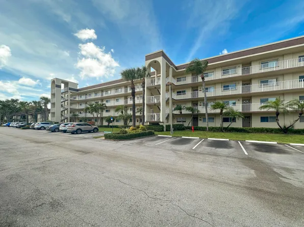 4735 E Lucerne Lakes Blvd E #308, Lake Worth, FL 33467