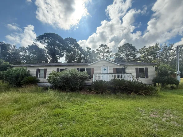 1460 Ochella Creek Ct, Edisto Island, SC 29438