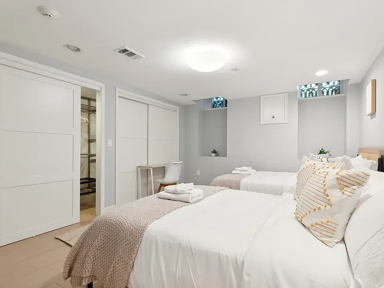 131 N 20th St #1G — Photo 7