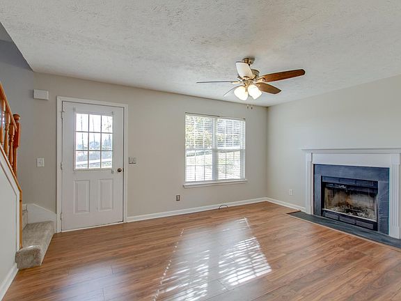 3rd image of 4140 Morton Ln