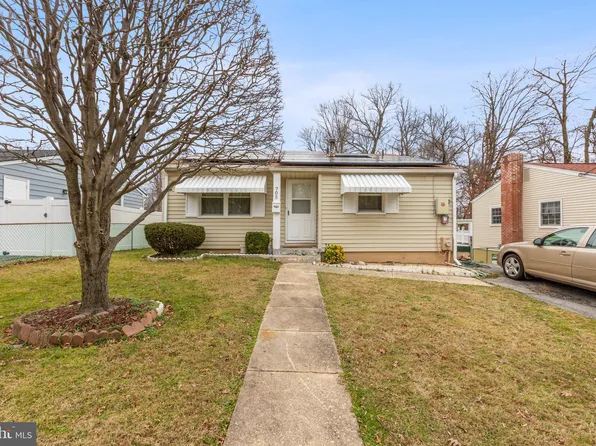 705 Douglass Ave, Rockville, MD 20850