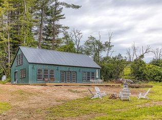 4 S Hill Rd, Stockbridge, MA 01262