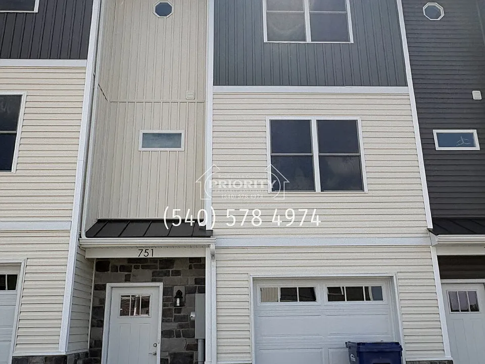 751 Zephyr Dr