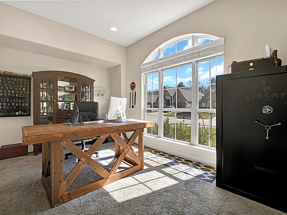 3rd image of 23663 Crossworth Dr
