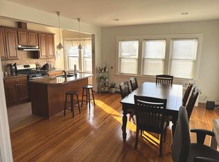 55 Glen Head Rd #W, Glen Head, NY 11545