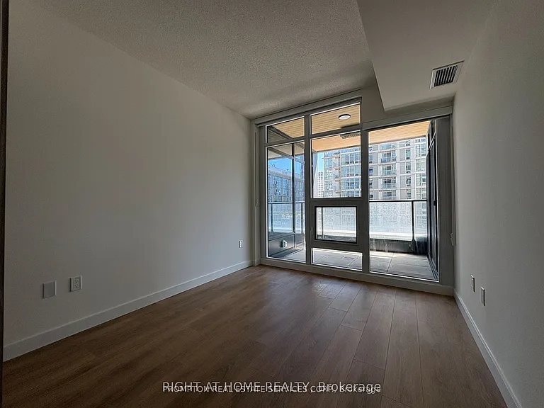 1 Concord Cityplace Way #316 — Photo 7