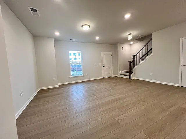 152 Abbots Mill Dr — Photo 10