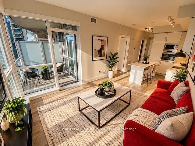 2 bed, $3,950 — Photo 2