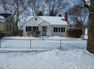 909 Keil Rd, Toledo, OH 43607