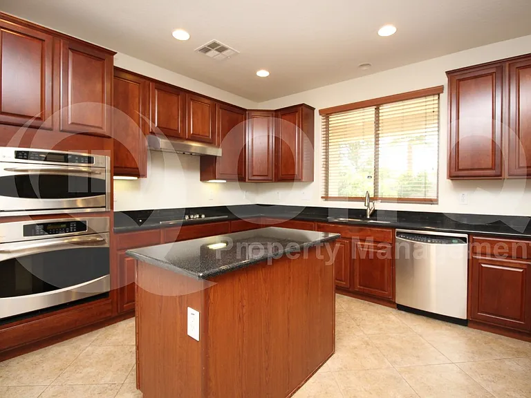 4598 S Burma Rd — Photo 3