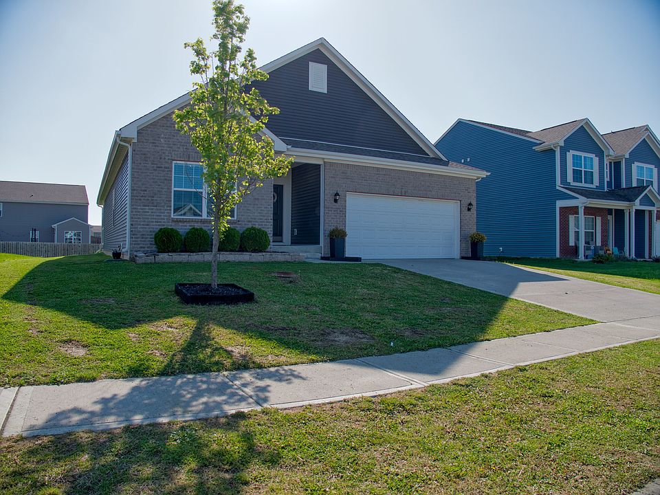 1st image of 4931 Dunlin Dr