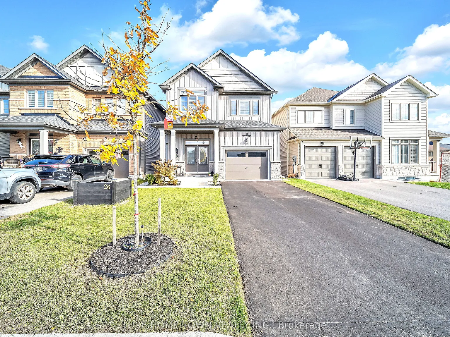 3 bed, $3,000 — Photo 2