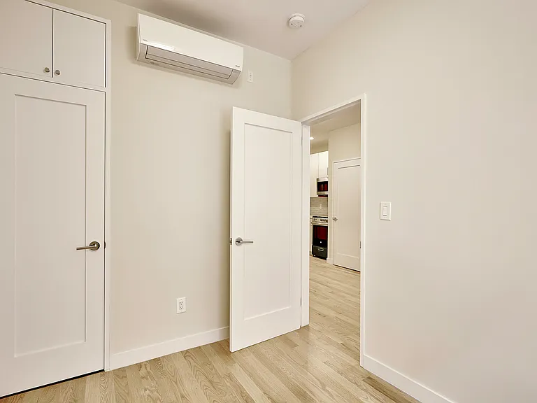 787 Saint Nicholas Ave #4B — Photo 7
