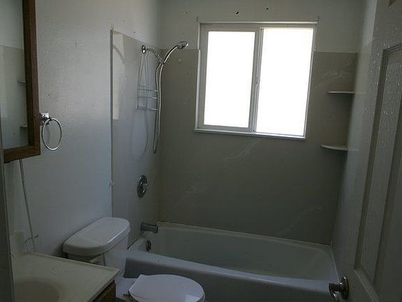 2nd image of 6636 S Somerset Dr