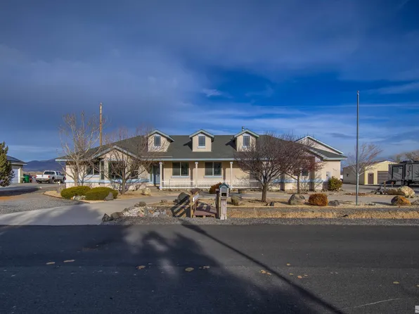 589 Saddle Horn Way, Fernley, NV 89408
