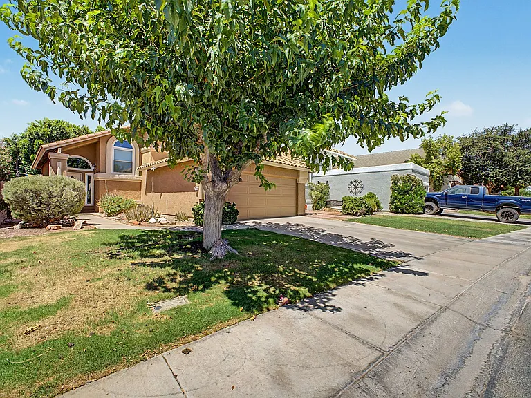 842 W Sun Coast Dr — Photo 5