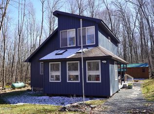 142 Sunrise Trl, Hawley, PA 18428