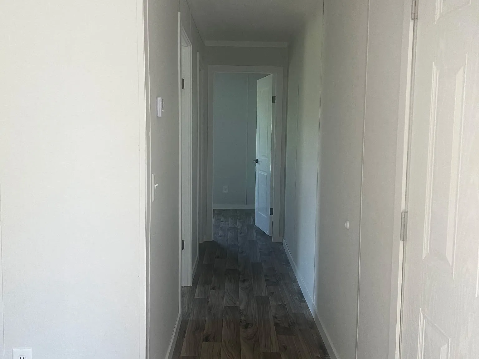 3 bed, 902 sqft, $1,200 — Photo 4