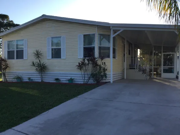15 SE Hernando Lane, Port St Lucie, FL 34952