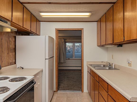 2nd image of 3605 Rewak Dr
