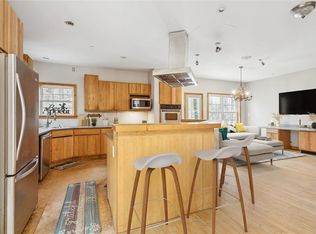 706 Yorktown Rd, Poquoson, VA 23662