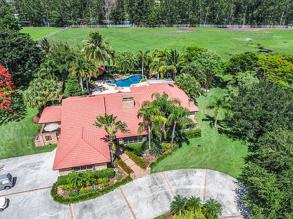 2nd image of 6200 SW 183rd Way