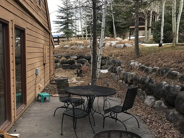 21 Doe Ct #A — Photo 16
