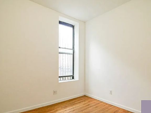 5th image of 36 Cooper St APT 1B