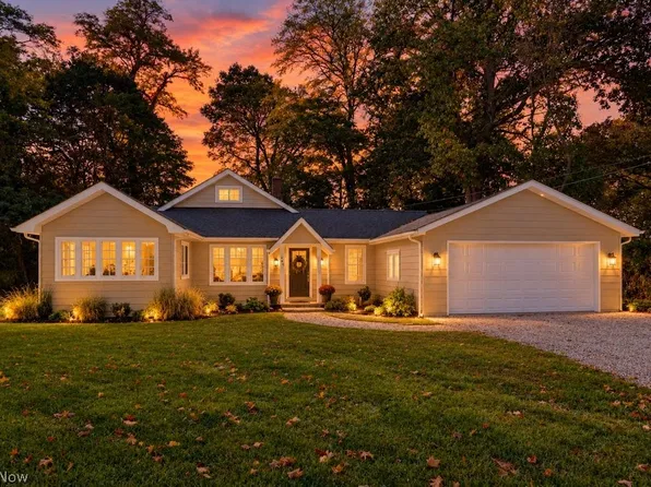 366 Riverside Dr, Painesville, OH 44077