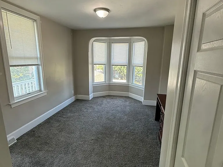 21 N Kershaw St — Photo 26