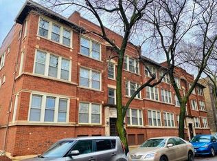 6742 N Lakewood Ave #3, Chicago, IL 60626