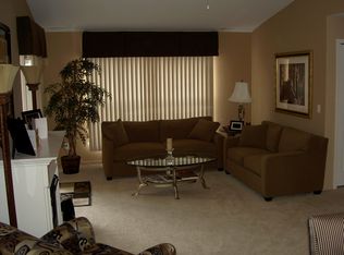 48310 Rhodes Dr, Macomb, MI 48044